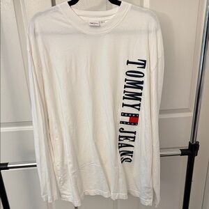 Tommy Hilfiger White Long Sleeve Shirt with Navy and Red Logo